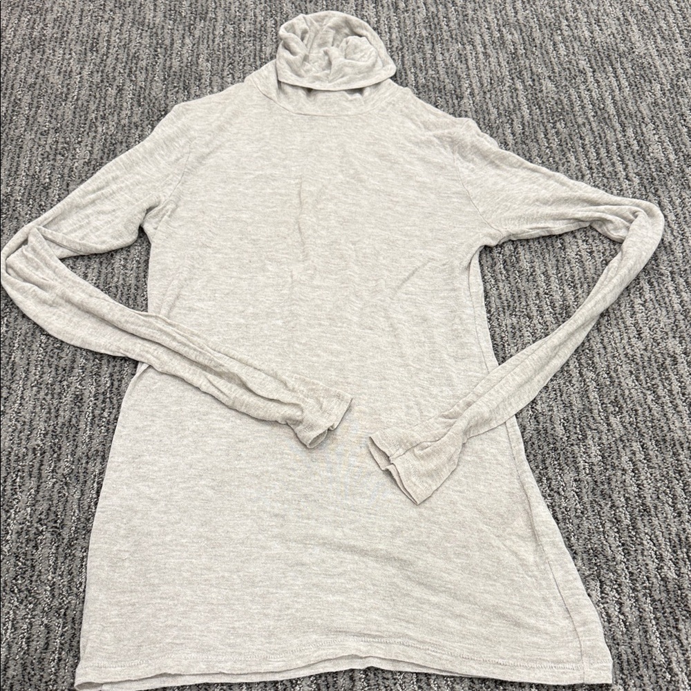 Wilfred Wheat Women's Wheat light Turtleneck Top